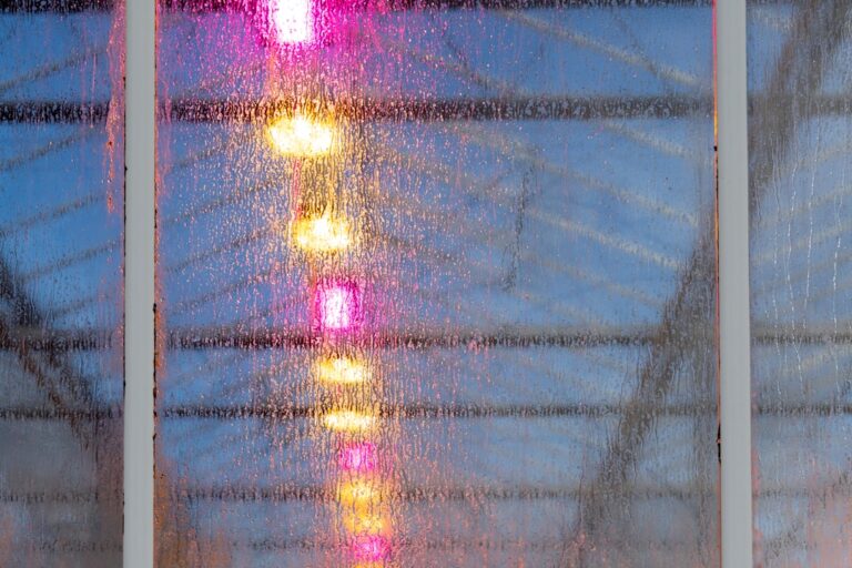 glass skin luminescent